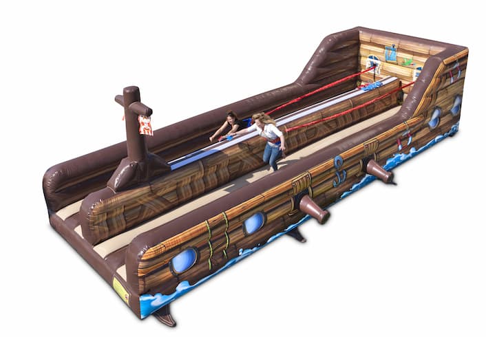 Opblaasbare Bungeerun springkussen spel kopen voor zeskamp dorpsfeest actie in thema piraat voor kids bij JB Inflatables