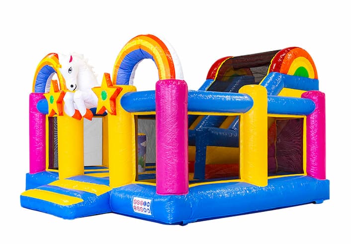 Géant château gonflable multijoueur ouvert et avec toboggan à thème arc-en-ciel de licorne pour les enfants. Commandez des super châteaux gonflables en ligne chez JB Gonflables France