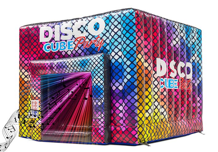 Château gonflable disco carré aux couleurs de l'arc-en-ciel avec des notes de musique et des lumières disco