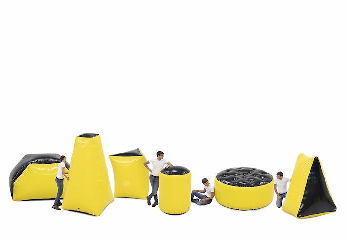 Achetez un lot de 6 obstacles de combat gonflables jaunes pour petits et grands. Commandez des ensembles d'obstacles de combat gonflables maintenant en ligne chez JB Gonflables France