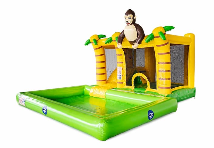 Na sprzedaż żółto zielony dmuchany zamek Multi Splash ze zjeżdżalnią i dmuchanym basenem. Motyw dżungli na szczycie.Zamów super trwałe dmuchane place zabaw dla dzieci w JB Dmuchance