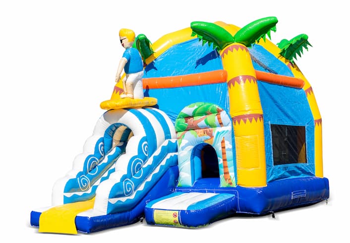 Overdekt maxifun super springkussen met glijbaan in beach thema kopen voor kinderen. Bestel springkussens online bij JB Inflatables Nederland
