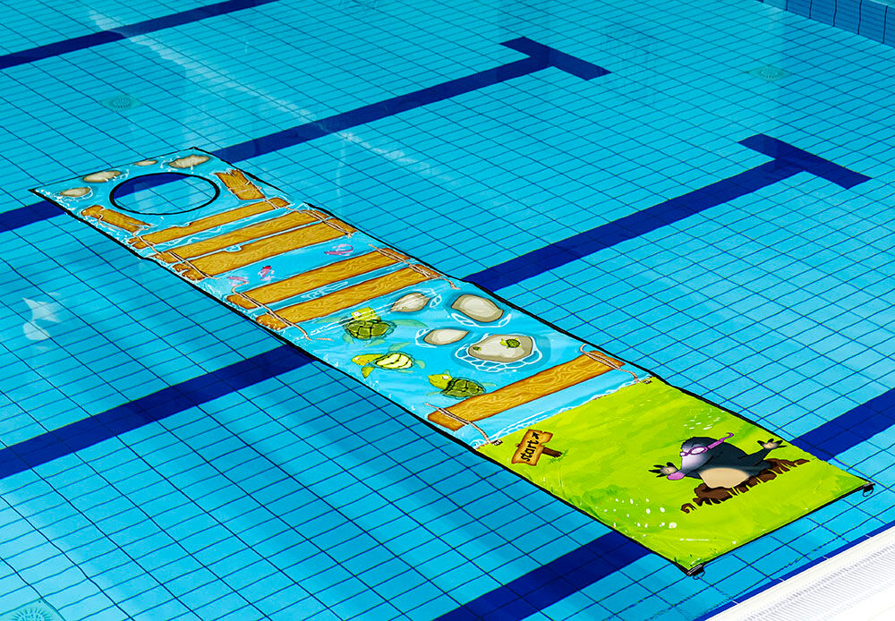 Koop een Survivalmat met gat voor kinderen in verschillende afmetingen en kleuren. Bestel opblaasbare waterattracties nu online bij JB Inflatables Nederland