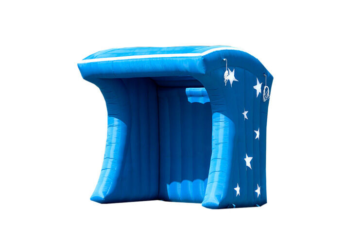 Opblaasbare popcorn tent in het blauw met witte sterren erop kopen