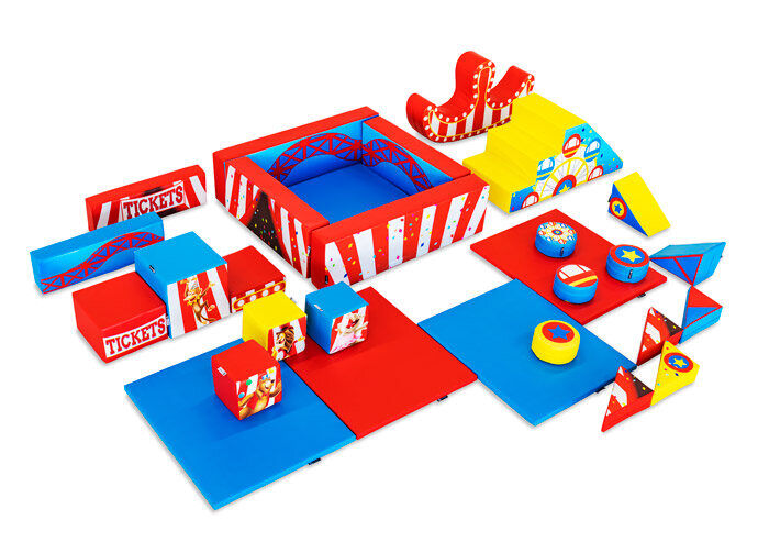 Conjunto XXL de Softplay com tema Rollercoaster e blocos coloridos para brincar