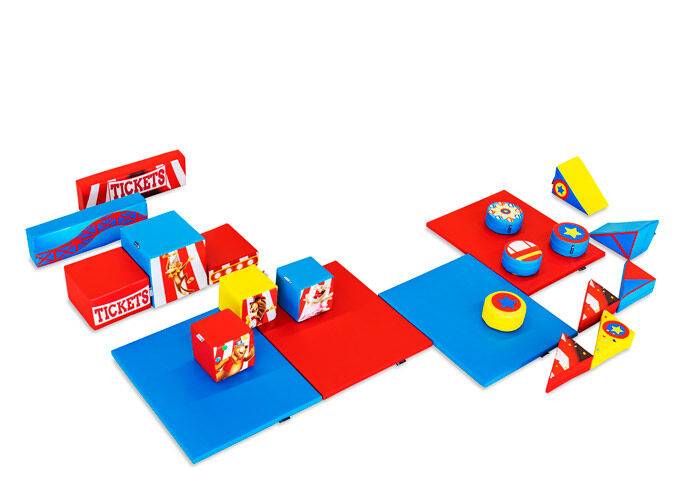 Conjunto de Softplay grande no tema Montanha Russa com blocos coloridos para brincar