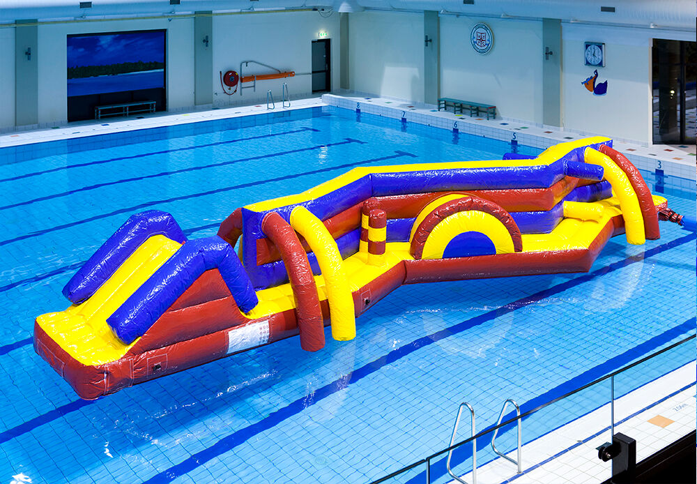 Unieke dubbele Zig Zag opblaasbare stormbaan in adventure thema kopen voor zowel jong als oud. Bestel opblaasbare zwembadspelen nu online bij JB Inflatables Nederland 