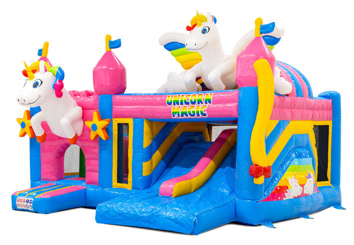 Compra un castillo inflable Multiplay en línea con figuras en 3D y tobogán