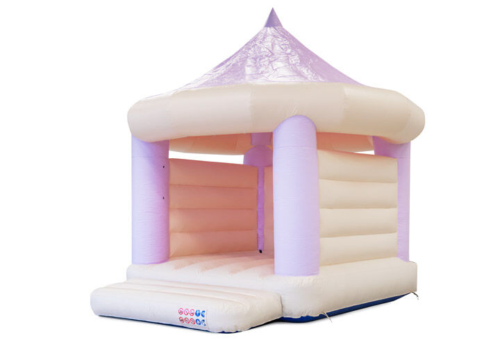Do sprzedania standardowy dmuchany zamek karuzelowy w pastelowych kolorach fioletowy miętowy dla dzieci. Kupuj pontony do wnętrz online w JB Dmuchańce Polska