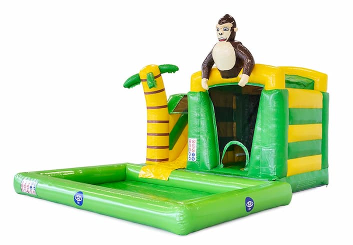 Ordene el mini castillo hinchable con salpicaduras verdes en el tema de la jungla con un objeto 3D de un gorila en la parte superior. Compre hinchables en línea en JB Hinchables España