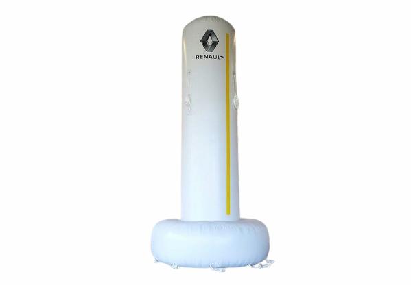 Op maat gemaakte pilaar voor Renault