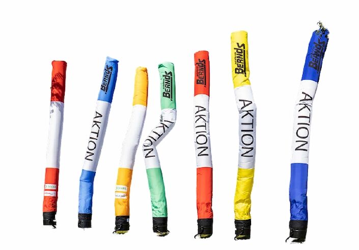 Maatwerk skytubes in verschillende kleuren met logo op aanvraag gemaakt