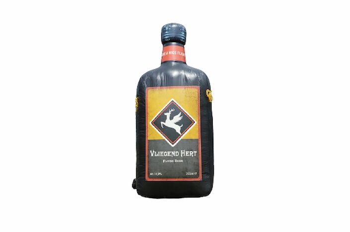 maatwerk product vergroting van fles drank van vliegende hert