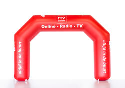 RTV Drenthe - Arco de início e fim