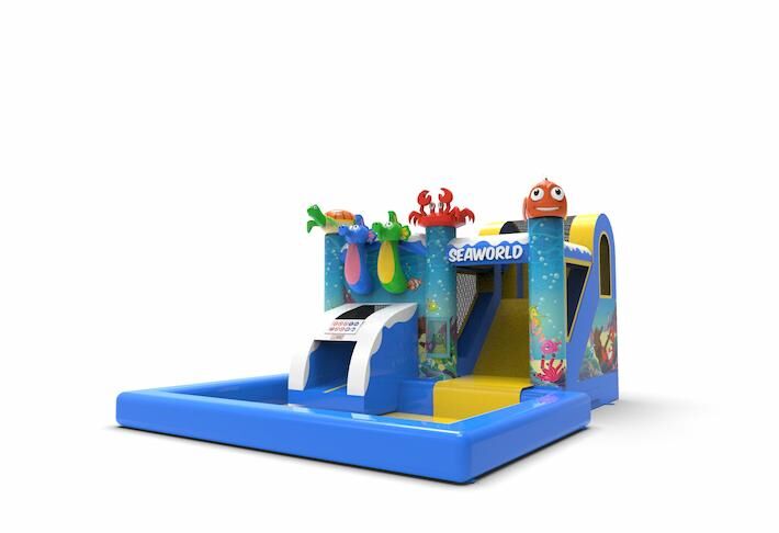 springkussen met water en glijbaan in seaworld thema bestellen