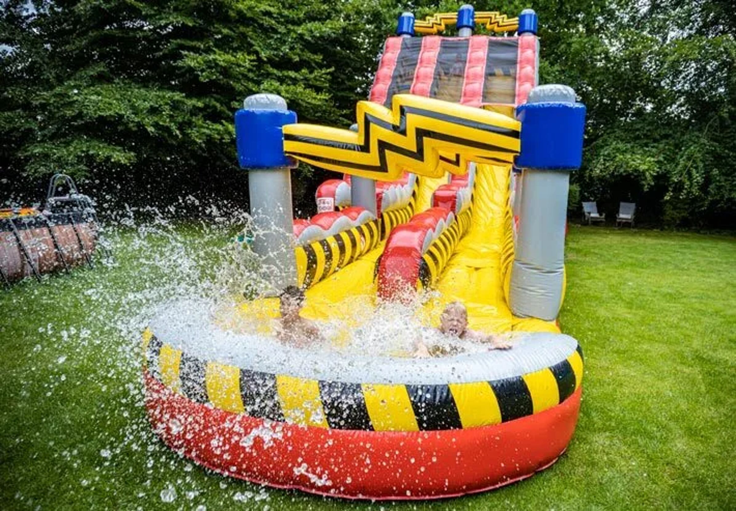 sfeerfoto-waterglijbaan.webp