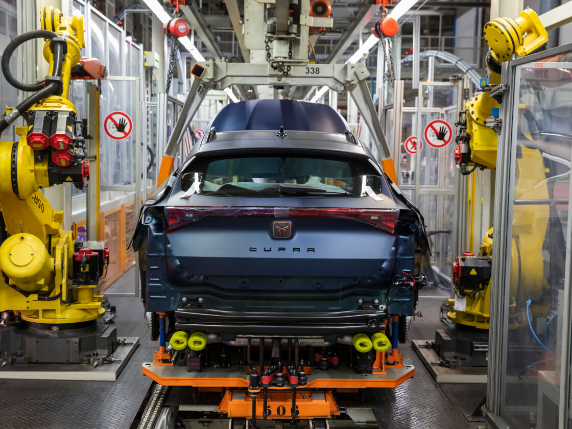 cupra-kicks-off-production-of-the-new-formentor-03-hq