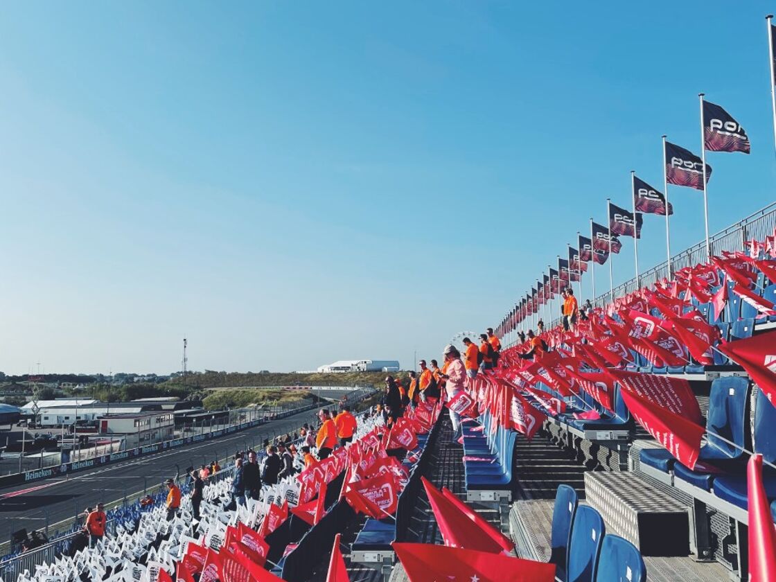 f1.jpg?v=1-0&width=1120&height=840