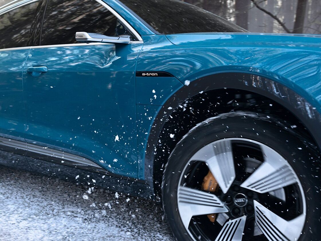 2006-audi-etron-quattro-23.jpg