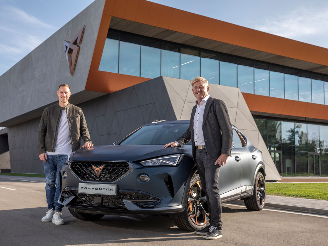 cupra-kicks-off-production-of-the-new-formentor-00-hq
