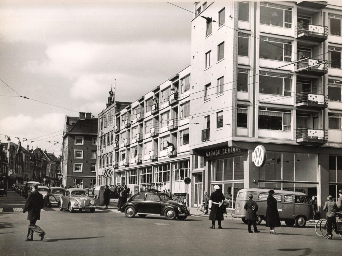foto 20  rondrit 7-4-1956 opening Oosterstr