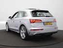 Audi Q5 55 TFSI e S edition Competition | Luchtvering | Audi Exclusive | Pano | Camera | 21'' LMV |