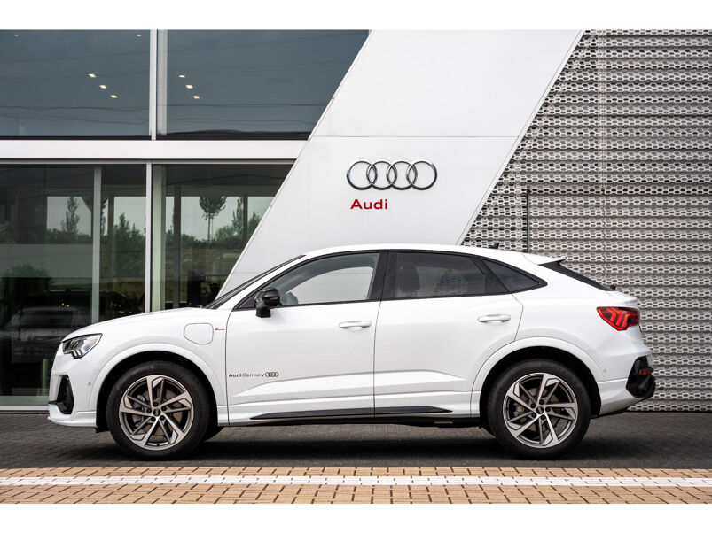 Audi Q3 Sportback S Edition 45 TFSI e 180 kW / 245 pk Sportback 6 ve