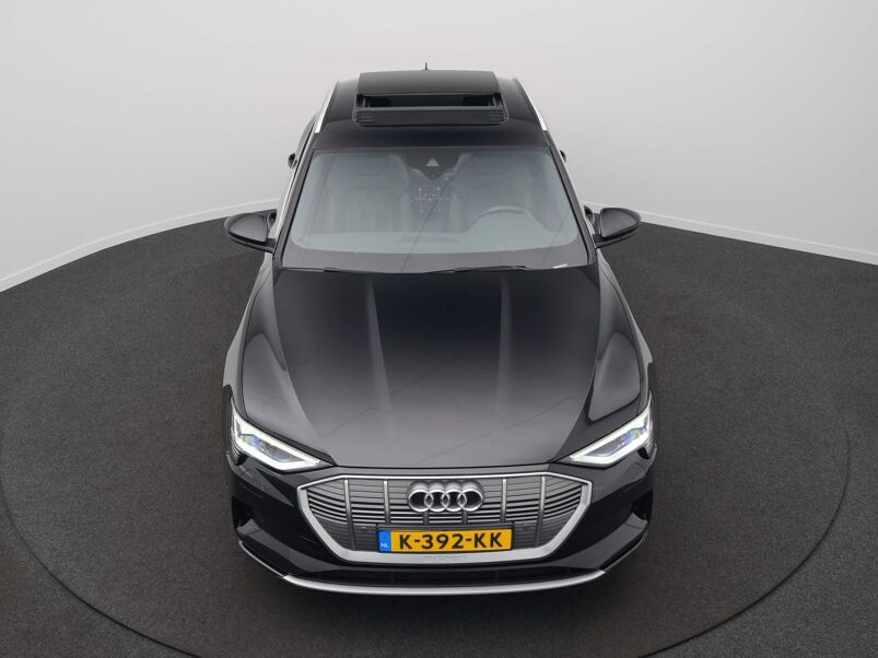 Audi e-tron Sportback 55 quattro Business edition Plus 95 kWh | Panoramadak | Leer-Alcantara