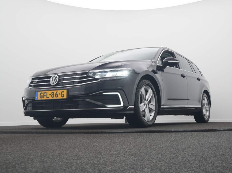 Volkswagen Passat Variant Variant 1.4 TSI PHEV GTE Business / Leer / Panodak / Elek. Klep / BLIS