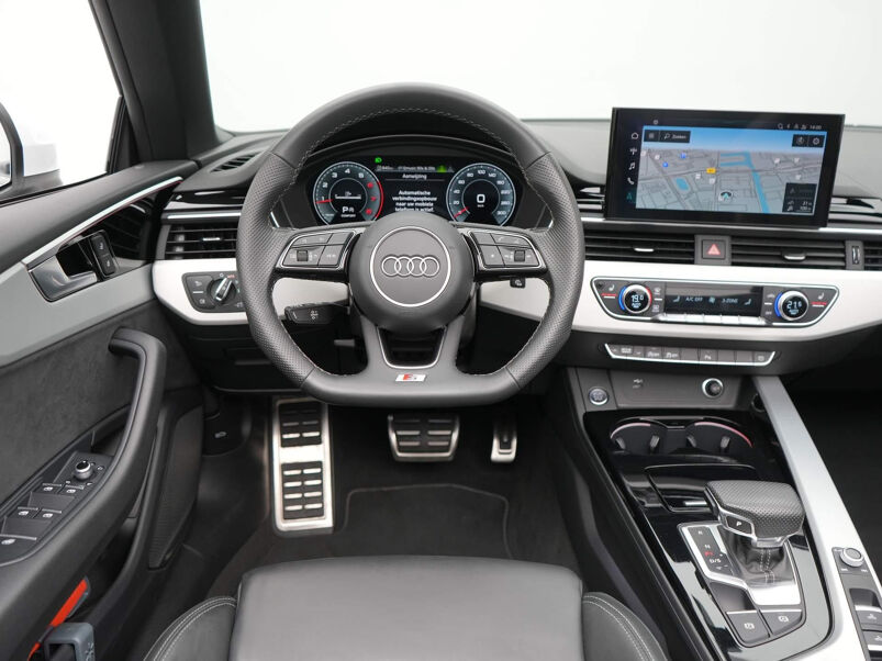 Audi A5 Cabriolet Cabriolet 35 TFSI S edition 19 Inch - Leer - Navigatie - Camera