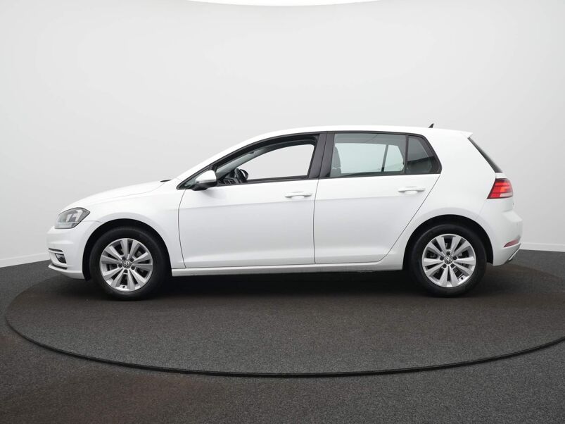 Volkswagen Golf 1.0 TSI Comfortline / Adaptive Cruise Control / Navigatie / PDC voor + achter