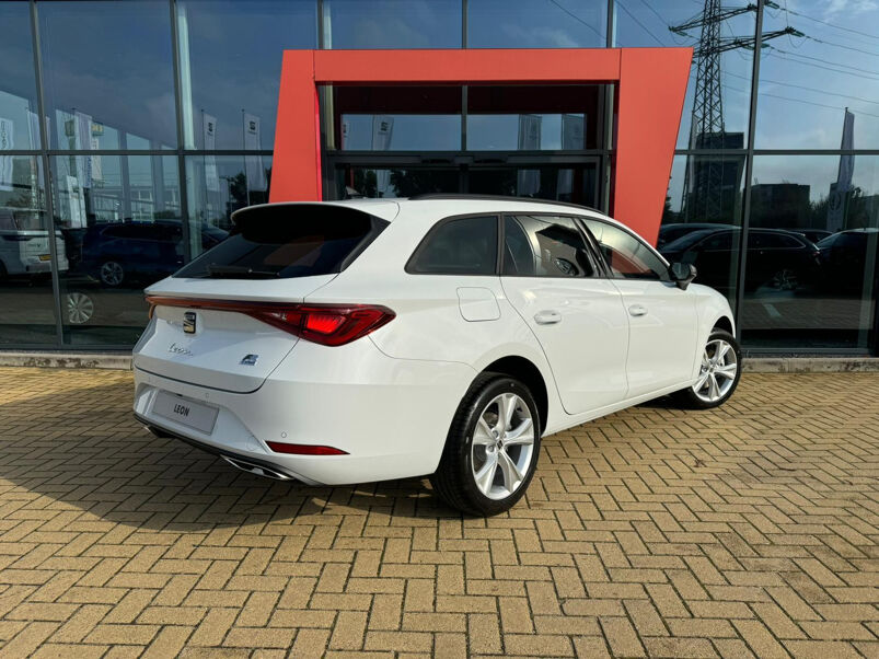 SEAT Leon Sportstourer FR PHEV First Edition 1.5 TSI eHybrid 150kW / 204p k Stationwagen 6 versn. D