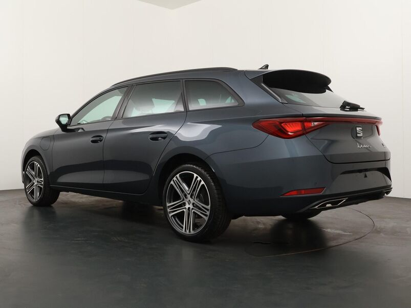 SEAT Leon Sportstourer FR PHEV First Edition 1.5 TSI eHybrid 150kW / 204p k Stationwagen 6 versn. D