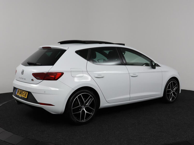 SEAT Leon 1.5 TSI 150Pk FR Business Intense