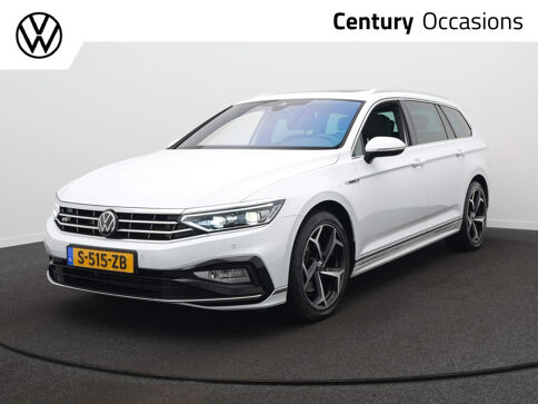 Volkswagen Passat Variant Variant 1.5 TSI R-Line Business + Panoramadak - Navigatie - Trekhaak - Leer