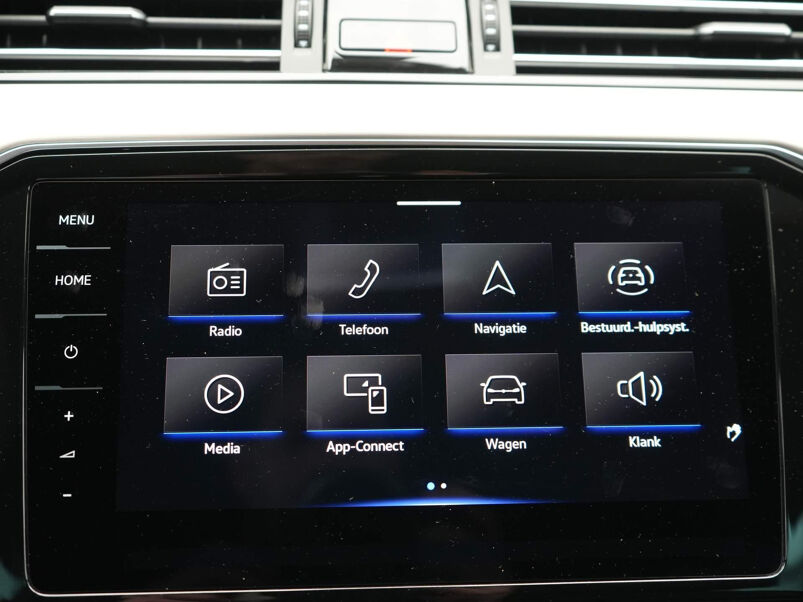 Volkswagen Passat Variant Variant 1.5 TSI R-Line Business + Navi / Clima / Adaptive Cruise / Panoramadak / Leer / Harman Kardon / Trekhaak / 360 Graden Camera / Ambiance Verlichting