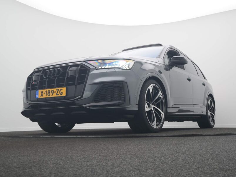 Audi Q7 4.0 TFSI SQ7 Quattro Navi | Adaptive Cruise | Leer | Panoramadak | B&O | Luchtvering | Laser-LED | Trekhaak | 22"