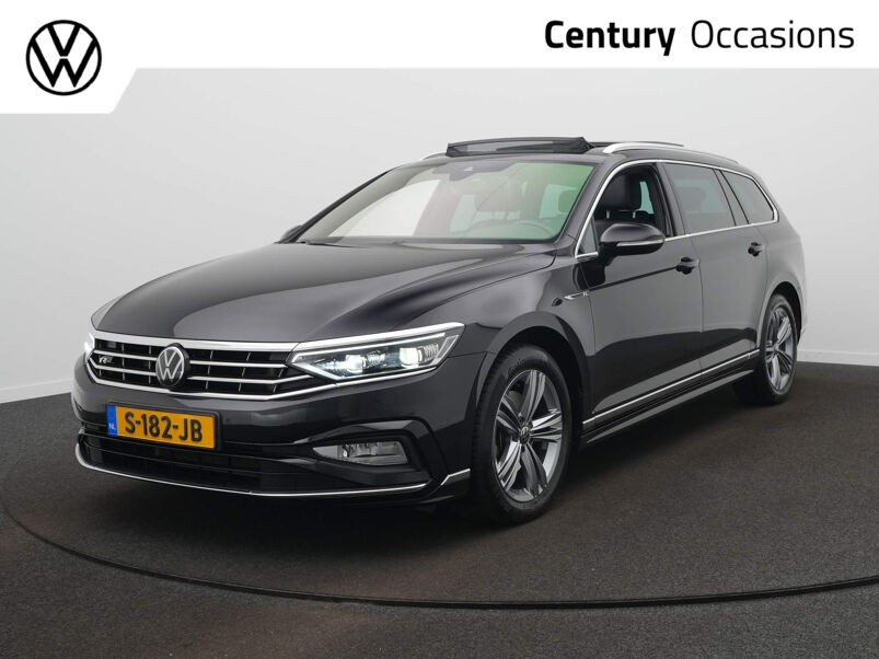 Volkswagen Passat 1.5 TSI Elegance Business R DSG / Panodak / Climate / Adap. Cruise