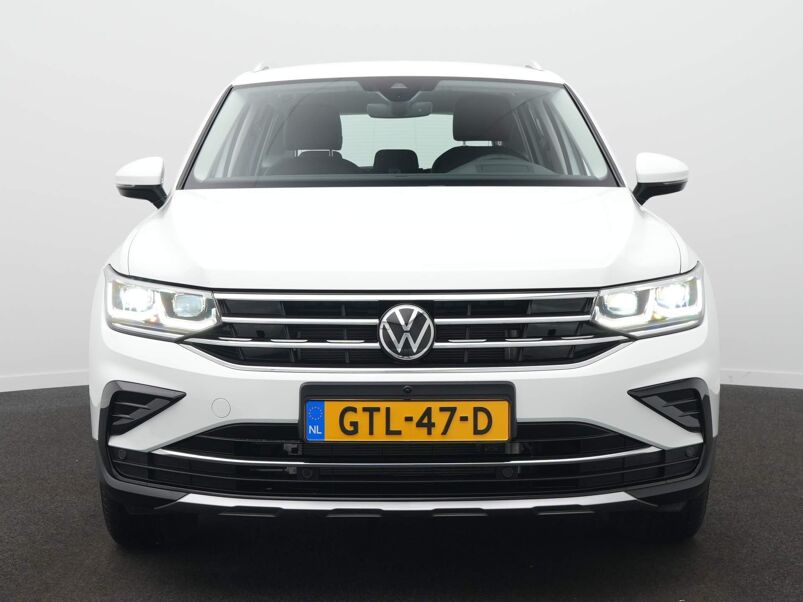 Volkswagen Tiguan 1.4 eHybrid Elegance / 360 Camera / Leer / Elek. Stoelen / BLIS