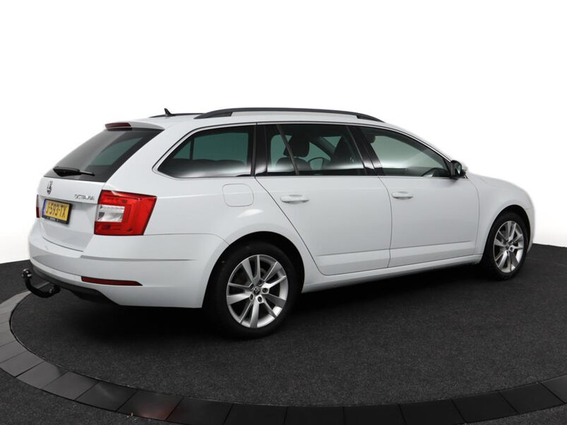 Škoda Octavia Combi Combi 1.0 TSI Greentech Business Edition