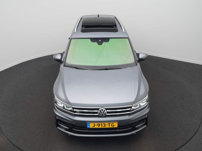 Volkswagen Tiguan Allspace 1.5 TSI Highline Business R 7p. DSG / Elek. Trekhaak / Virtual Cockpit / Elek. Stoelen / Panodak / Leer