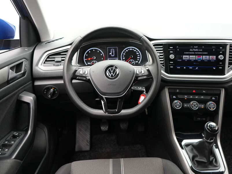 Volkswagen T-Roc 1.0 TSI Style / Adap. Cruise / Navi / Sensoren / Trekhaak