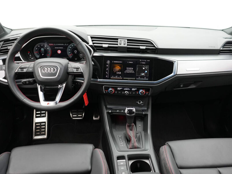 Audi Q3 35 TFSI S edition S-Line | Navi | Clima | Adaptive Cruise | Leer | LED | Ambiance Verlichting | Achteruitrijcamera