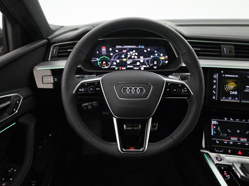 Audi Q8 e-tron S Edition 50 250kw/340pk 95Kwh |PANORAMADAK | VOL LEDER | B&O | KEYLESS |TREKHAAK |