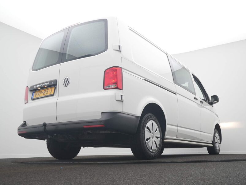 VW-Bedrijfswagens Transporter 2.0 TDI L2H1 28 Trekhaak / Carplay / Cruise / Betimmering