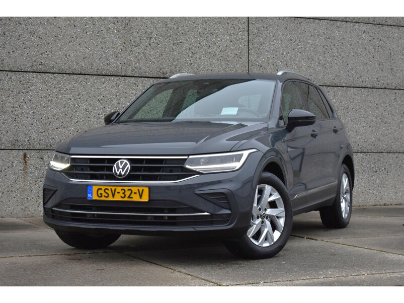 Volkswagen Tiguan 1.4 TSI eHybrid Life Business+ DSG | Camera | Elek. Klep | HUD | Sfeerverlichting