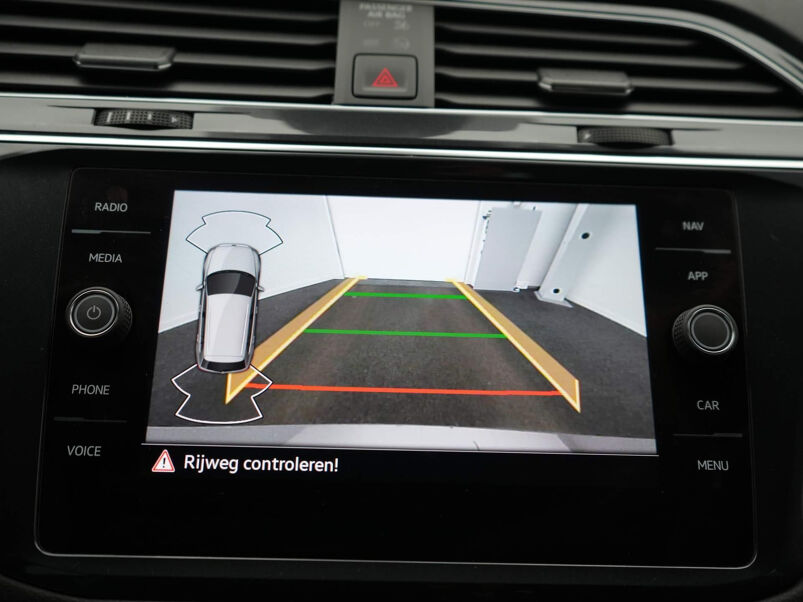 Volkswagen Tiguan 1.4 TSI eHybrid Life Business+ DSG | Camera | Elek. Klep | HUD | Sfeerverlichting