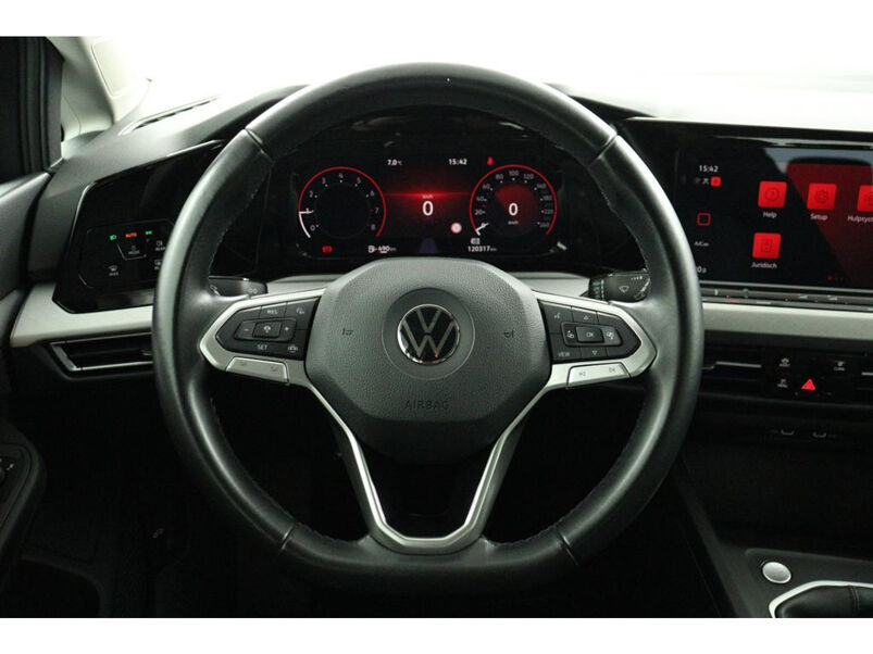 Volkswagen Golf 1.0 TSI 110Pk Life