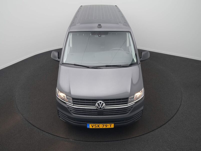 VW-Bedrijfswagens Transporter 2.0 TDI L2H1 28 Economy Business Metallic / Navigatie / Betimmering