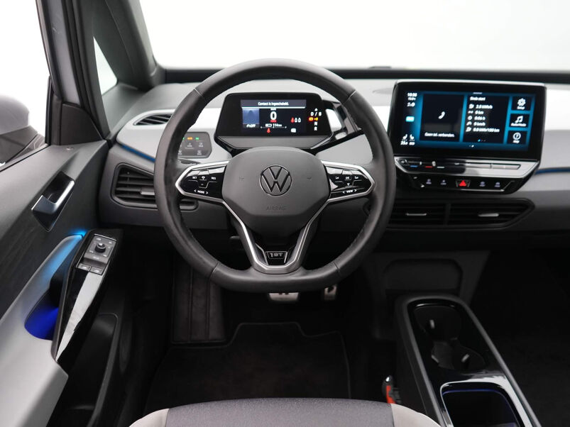 Volkswagen ID.3 First Plus 58 kWh / Adaptive Cruise Control / Navigatie / Stoelverwarming